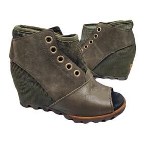 SOREL Women's Joanie Boot Wedge 10 Suede & Micro Mesh Bootie Green Peep Toe